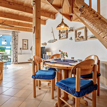 Haus Ginster *